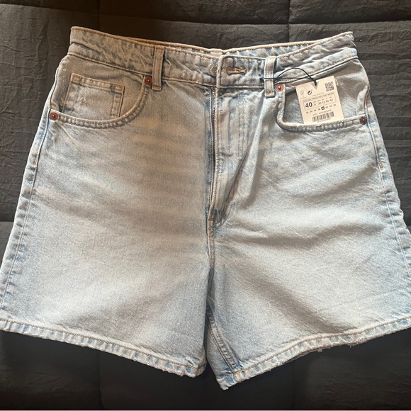 ZARA Jean Shorts- High Rise (NWT) - Picture 5 of 5